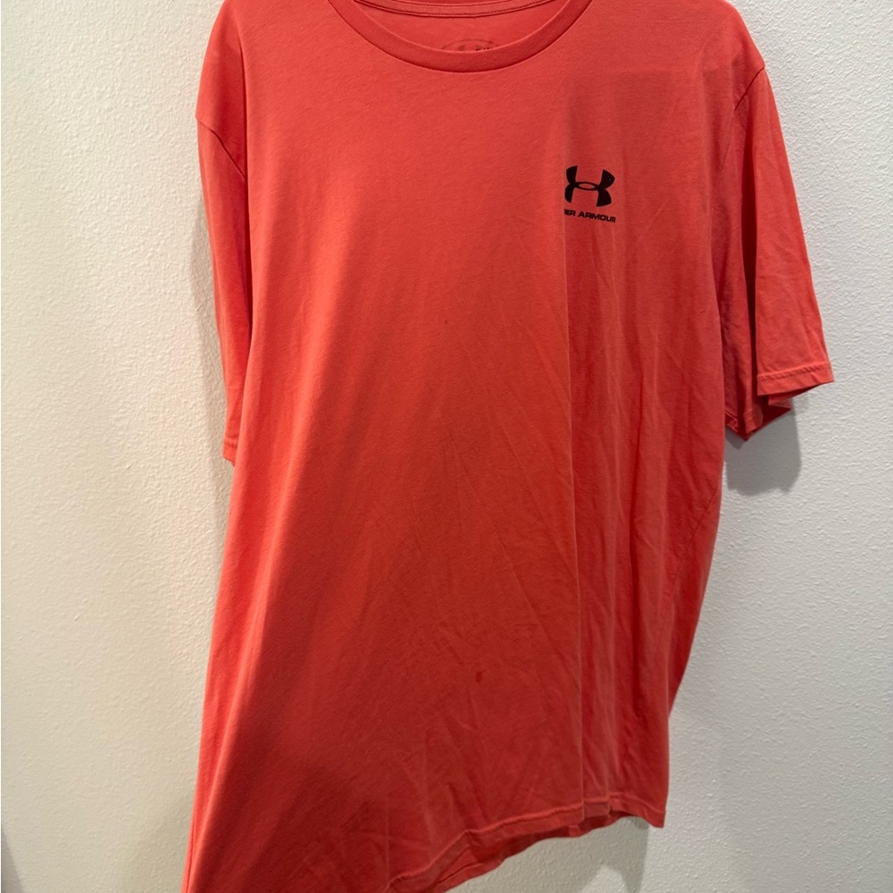 Under Armour Men's Coral Tee